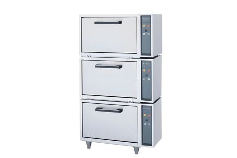 Tủ Cơm Công Nghiệp 3 Ngăn 21Kg Bằng Gas Fujimak FRC21FA-TP